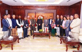 एमालेका ८ महासंघका अध्यक्ष र इन्चार्जहरूले ओलीसँग गरे छलफल