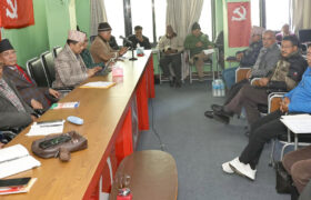 पूर्वउपराष्ट्रपति माओवादी बैठकमा सहभागी, जिम्मेवारी दिने विषयमा विवाद !