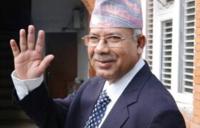 अध्यक्ष नेपालले राजतन्त्रको पुनःस्थापना चाहनेलाई ठुलो मूल्य चुकाउन चेतावनी दिए